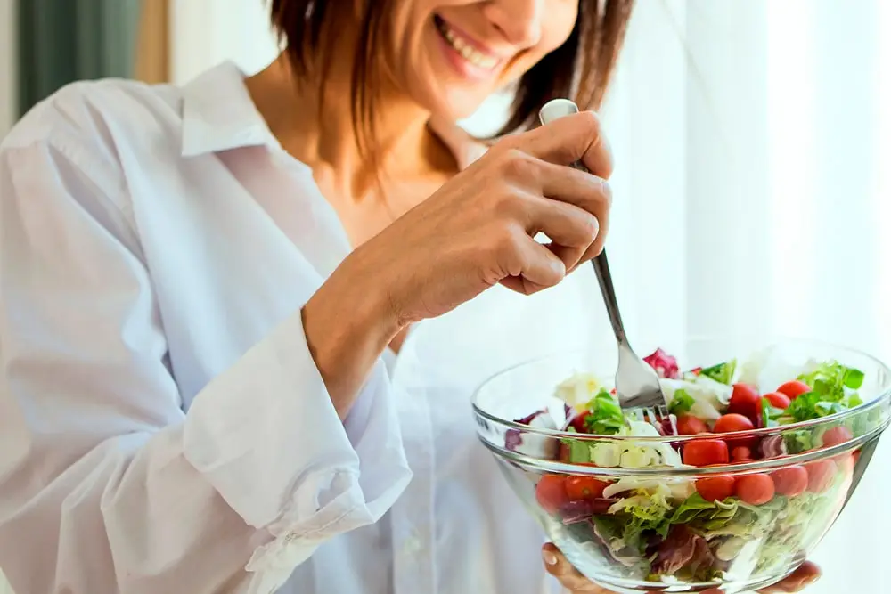 Como tornar a alimentação uma aliada na nossa saúde